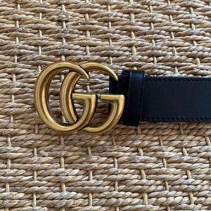Black Gucci belt. Size 90. Great Condition